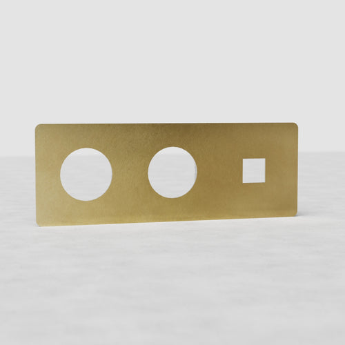 Kew Triple 1x Keystone & 2x Socket Plate - Antique Brass
