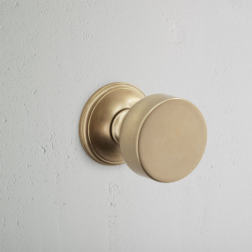 Onslow Sprung Door Knob - Antique Brass