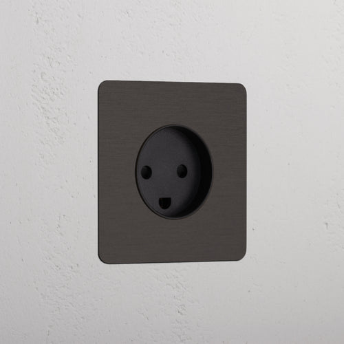 Kew Single Danish Type K Socket - Bronze | Black